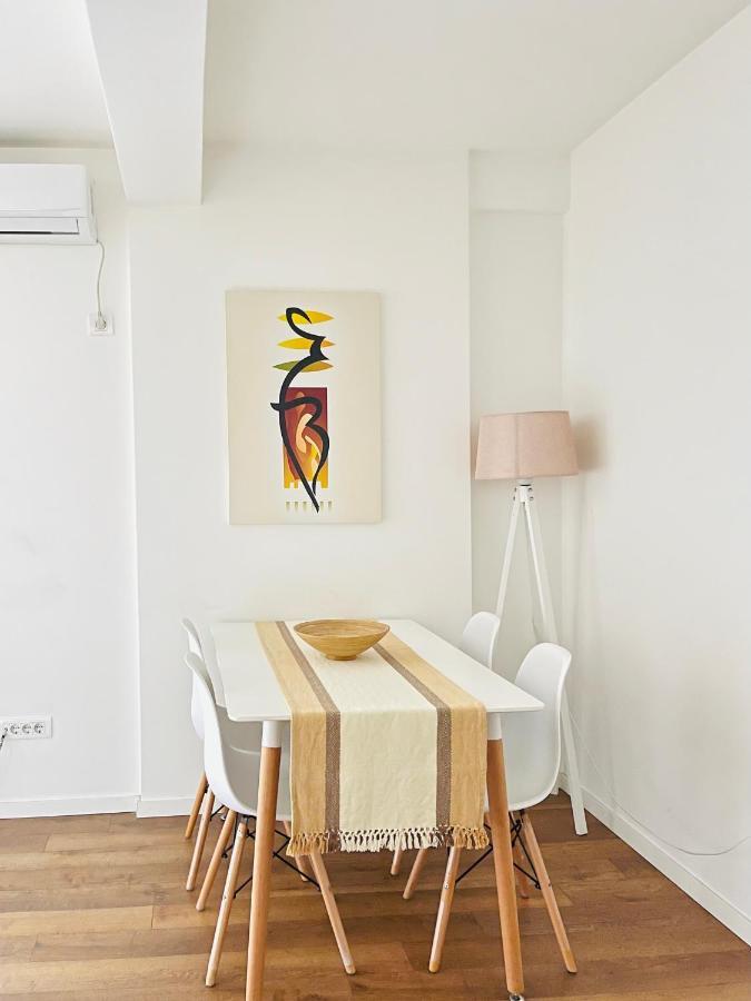 Tower Apartment Pristina Buitenkant foto